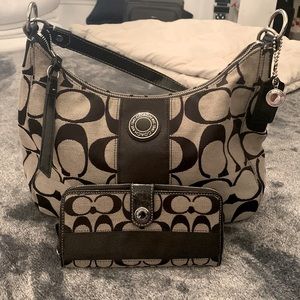 Coach logo hobo shoulder bag & Wallet